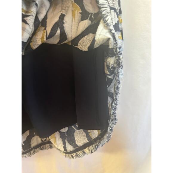 Skies Are Blue Feather Print Lined Skirt – Size L - Picture 2 of 5